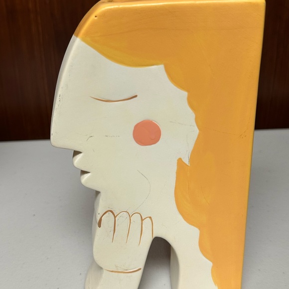 Modern Ceramic Flower Vase Blonde Girl Face Design - Picture 4 of 12